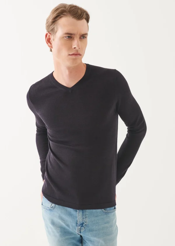 Extra-Fine Merino V-Neck