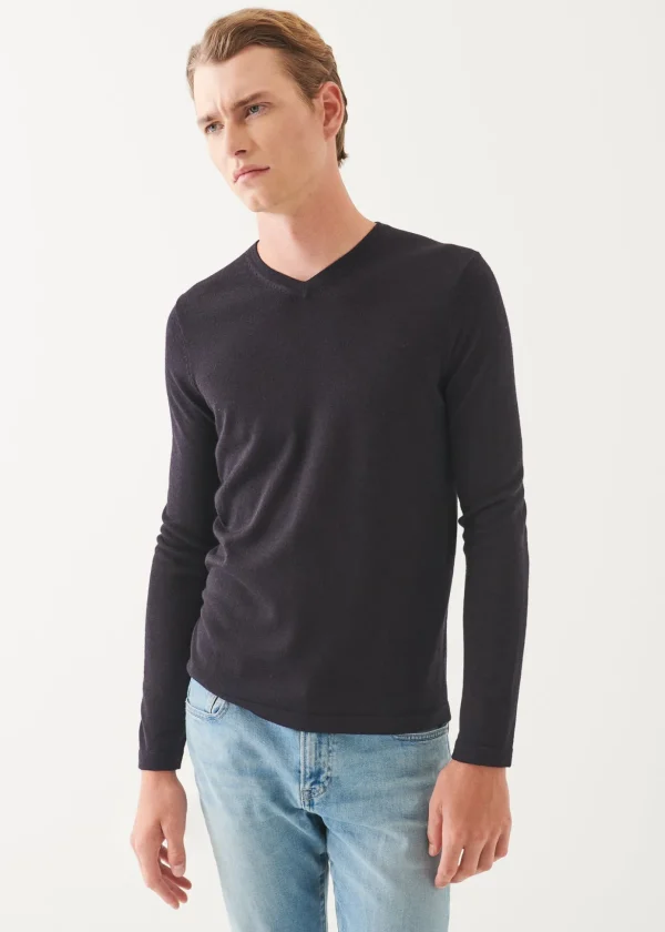 Extra-Fine Merino V-Neck