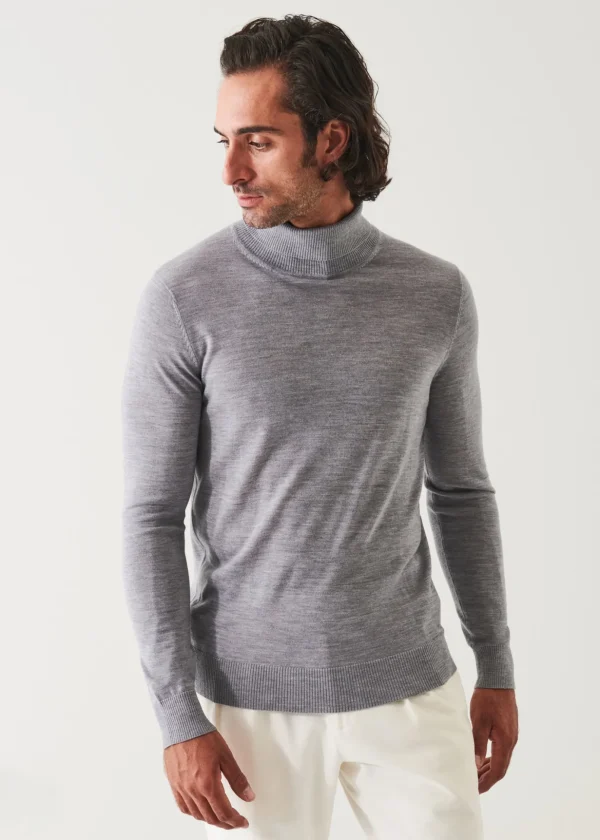 Fine Gauge Merino Wool Turtleneck