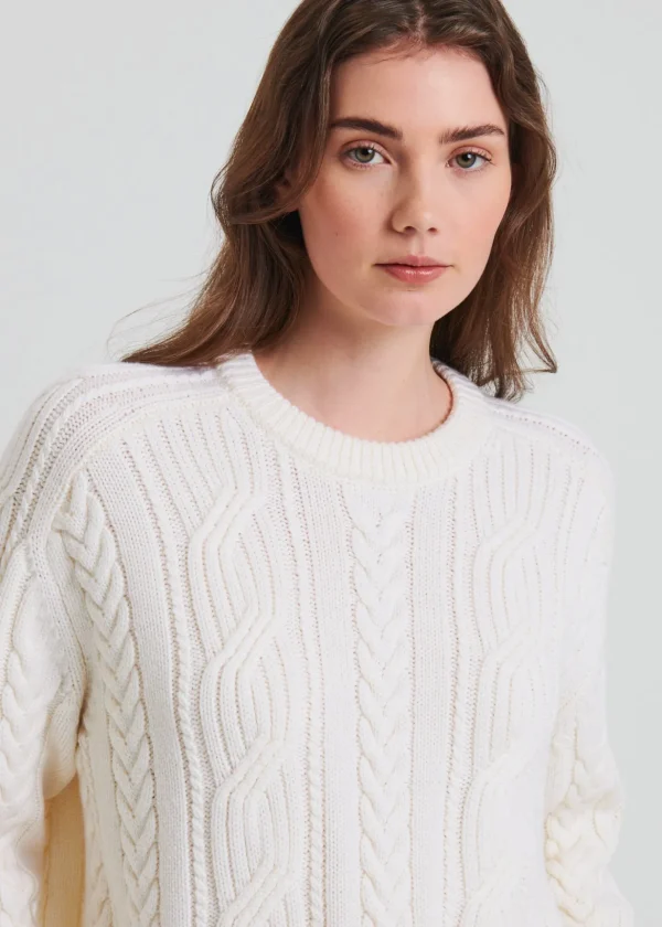 Merino Cable Knit Crewneck