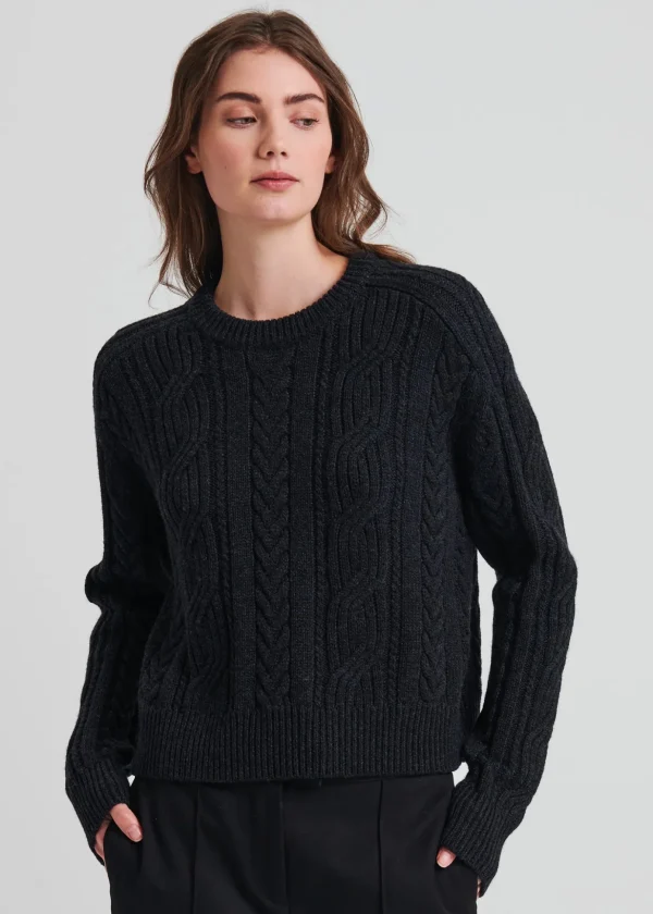 Merino Cable Knit Crewneck