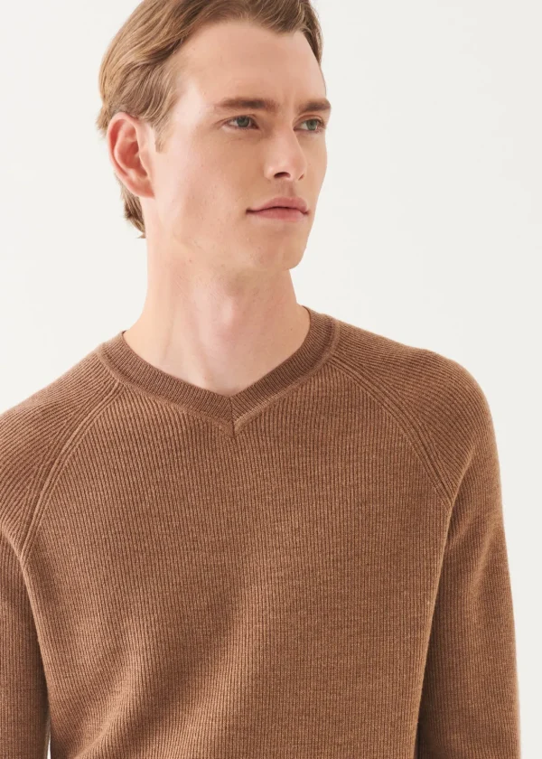 Merino Ribbed V-Neck