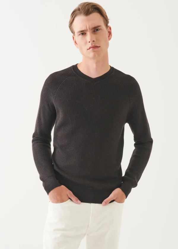 Merino Ribbed V-Neck