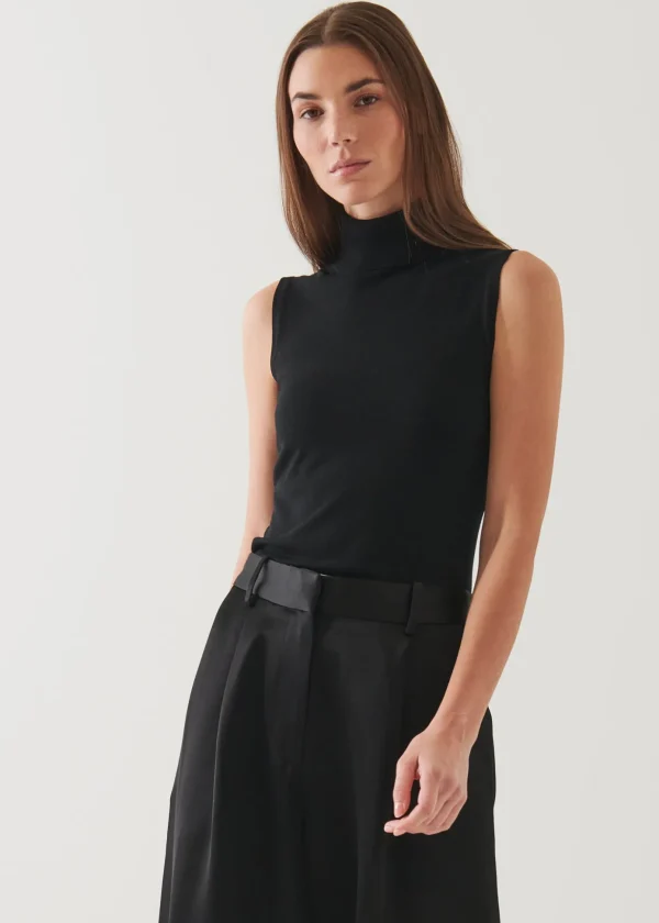 Superfine Merino Sleeveless Turtleneck