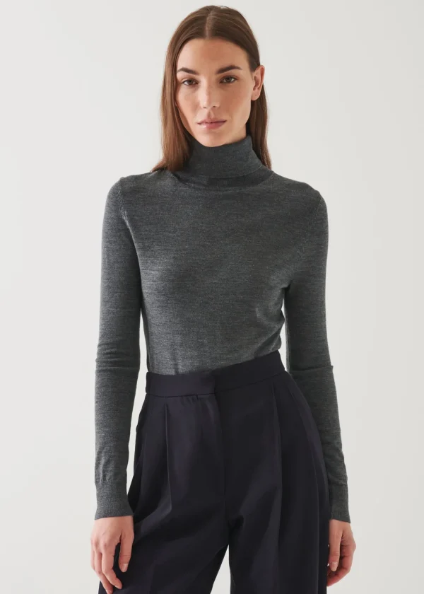 Superfine Merino Turtleneck