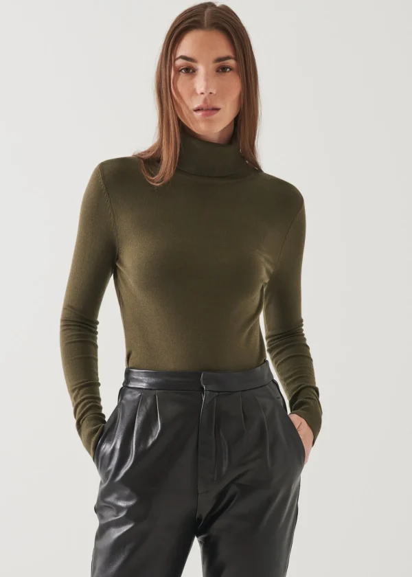 Superfine Merino Turtleneck